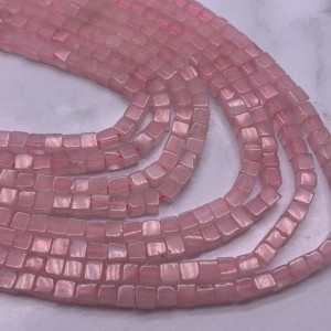 Каменные бусины, Розовый кварц, кубик гладкий, 3,5х3,5 мм, длина нити 38 см