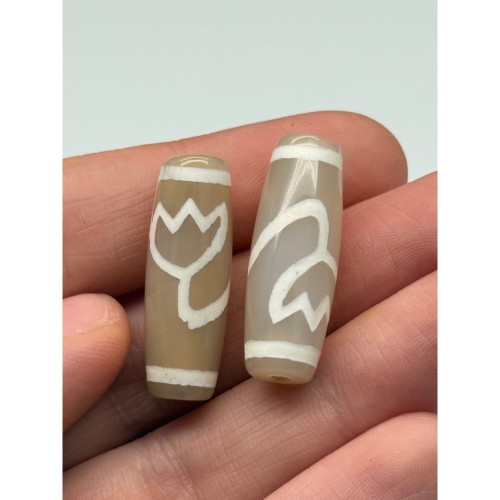 Бусина Дзи "223", Лотос, агат, халцедон светлый, размер 30х10 мм, цена за 1 шт