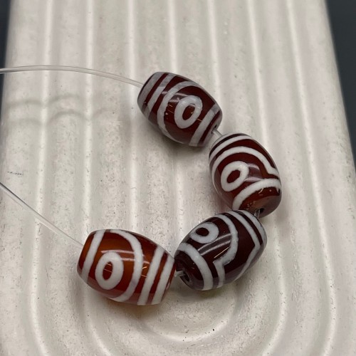 Бусина Дзи "686" из сердолика, 2 глаза дракона, размер 12х9 мм, цена за 1 шт