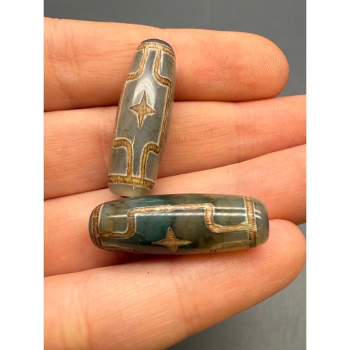 Бусина Дзи "62", Пинан, Васту, (2 бриллианта, 2 звезды), Агат, зелёный, тонированный, состаренный, кракле, 29х10 мм, цена за 1 шт.