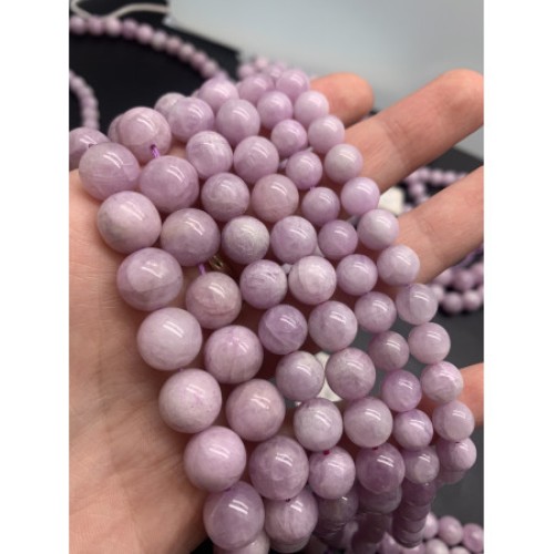 Каменные бусины, Кунцит, шарик гладкий 8 мм, длина нити 19 см