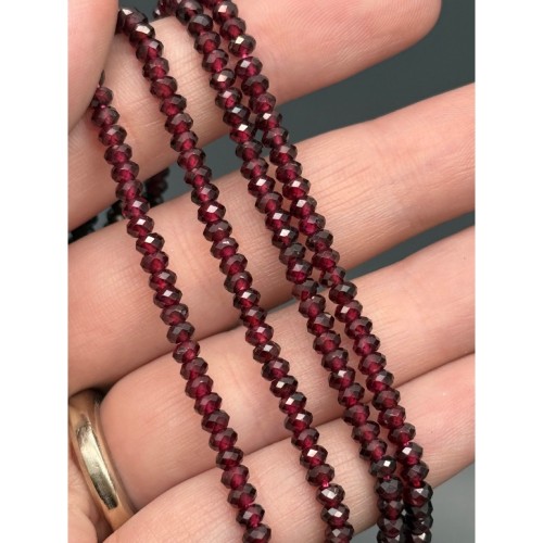 Каменные бусины, Гранат, рондель, огранка, 4x3 мм, длина нити 38 см