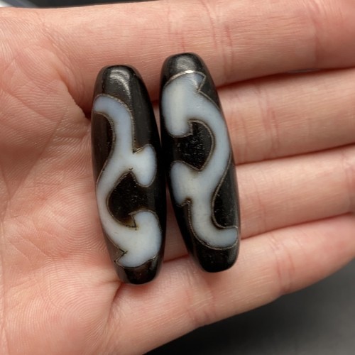 Бусина Дзи "288", Зелёная тара, из агата, с инкрустацией серебра, 38х12 мм, цена за 1 шт