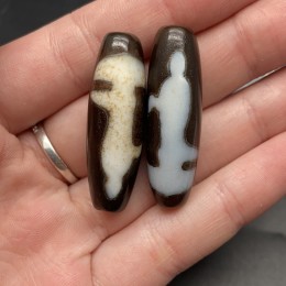 Бусина Дзи "290", Гуань-Инь, из агата, с инкрустацией серебра, 38х12 мм, цена за 1 шт