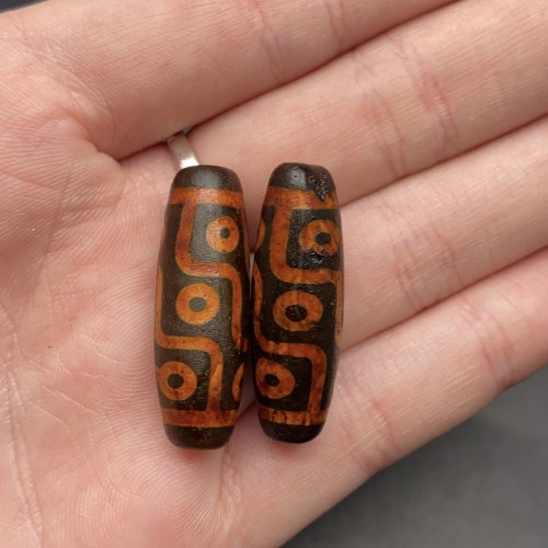 Бусина Дзи "351", Агат, 9 глаз, состаренная, 30х10 мм, цена за 1 шт