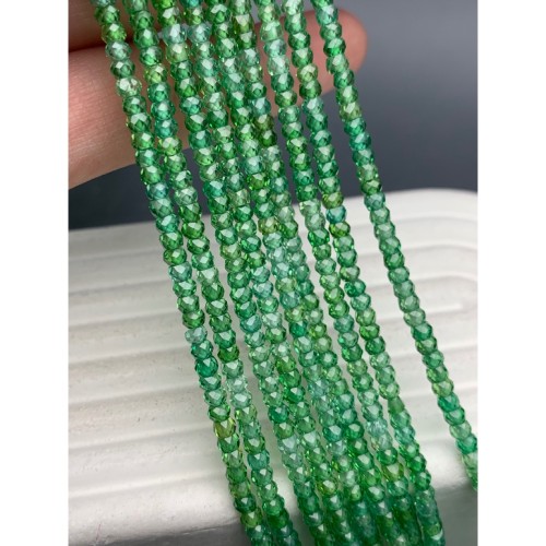 Каменные бусины, Цирконий кубический, (т.н. Циркон), зелёный кристалл, люкс, рондель, огранка, 3х2 мм, длина нити 38 см