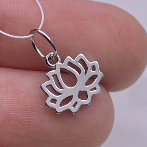 Подвеска "Цветок лотоса", модель SS 925, покрытие родий, размер 11 мм, цена за 1 шт.