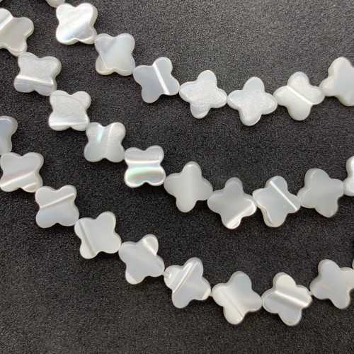 Каменные бусины, Перламутр, белый, клевер, 6х2,2 мм, длина нити 38 см