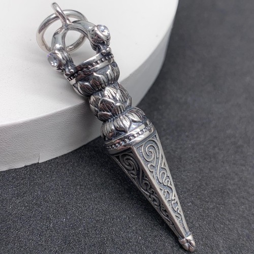 Подвеска, "Кинжал Пурба", из тайского серебра, украшен кристаллами циркона, 54 мм