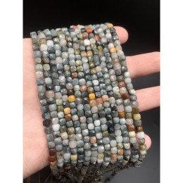 Каменные бусины, Хризоберилл, Кошачий глаз, натуральный цвет, кубик огранка, 4х4 мм, длина нити 38 см