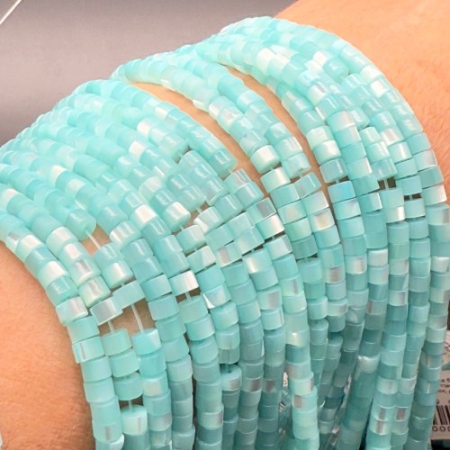 Каменные бусины, Перламутр голубой, тонированный, шайба, 4х2 мм, длина нити 38 см