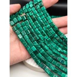 Каменные бусины, Малахит (Конго), люкс, кубик, 8х8 мм, длина нити 19 см
