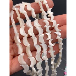 Каменные бусины, Перламутр белый, "Луна", 8 мм, длина нити 38 см