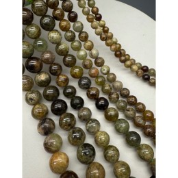 Каменные бусины, Гранат, зеленый, Гроссуляр, шарик гладкий, 9,8-10 мм, нить 19 см