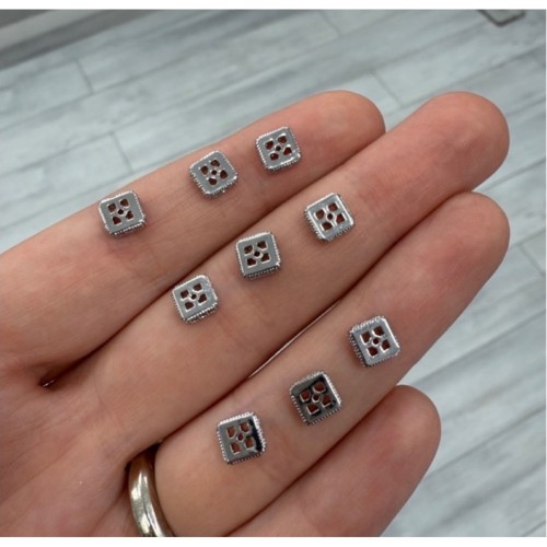 Разделитель с фианитами, квадрат, латунь, цвет серебро/родий, размер 6х2 мм