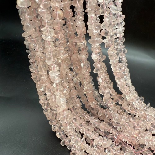 Каменные бусины, Розовый кварц, с жемчужным блеском, фриформы, крошка, 6х4 мм, длина нити 39 см