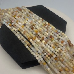 Каменные бусины, Опал желтый, люкс, кубик, огранка, 4х4 мм, длина нити 38 см