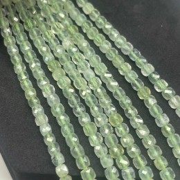 Каменные бусины, Пренит, люкс, кубик огранка, 4,5х4,5мм, длина нити 38 см