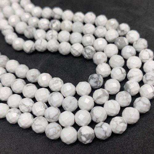 Каменные бусины, Говлит натуральный, (т.н. Кахолонг), шарик огранка, 6 мм, длина нити 38 см