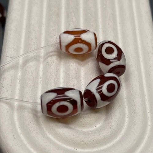 Бусина Дзи "809" из сердолика, 3 глаза, размер 12х9 мм