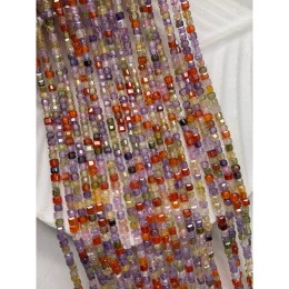Каменные бусины, Цирконий кубический, (т.н Циркон), микс кристалл, кубик зеркальная огранка, 2,5х2,5 мм, длина нити 36-37 см