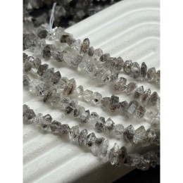 Каменные бусины, "Херкимерский алмаз", (Двухвершинный кристалл горного хрусталя), с включениями, размер ~8-10х3 мм, длина нити 38 см