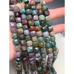 Каменные бусины, Яшма, зелёная, индийская, кубик в ювелирной огранке,8,5х8,5 мм, длина нити 38 см