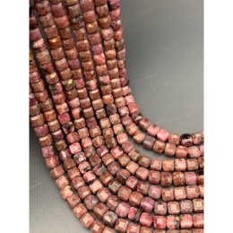 Каменные бусины, Родонит дендритовый, кубик, зеркальная огранка, 4х4 мм, длина нити 38 см
