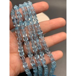 Каменные бусины, Топаз, голубой, экстра люкс, кубик, огранка, размер ~6,5 мм, длина нити 25 см