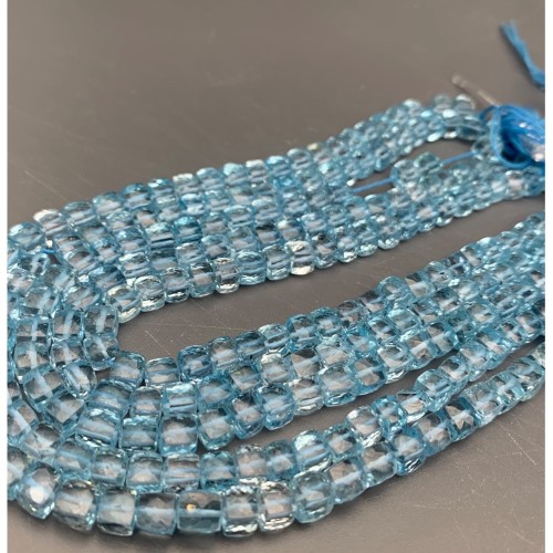 Каменные бусины, Топаз, голубой, экстра люкс, кубик, огранка, размер ~6,5 мм, длина нити 25 см