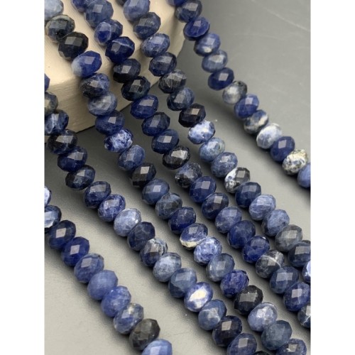 Каменные бусины, Содалит, огранка, рондель 6х4 мм, длина нити 38 см