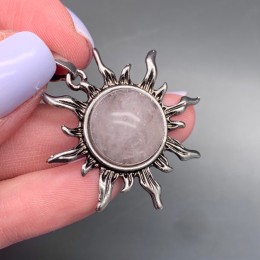 Подвеска, Розовый кварц, солнце, в оправе, размер 34х9 мм, цена за 1 шт.