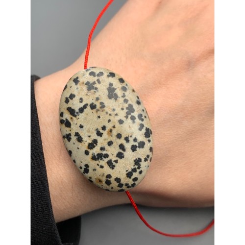 Каменные бусины, Яшма далматиновая, бусина плоская, размер 45х30 мм, цена за 1 шт.