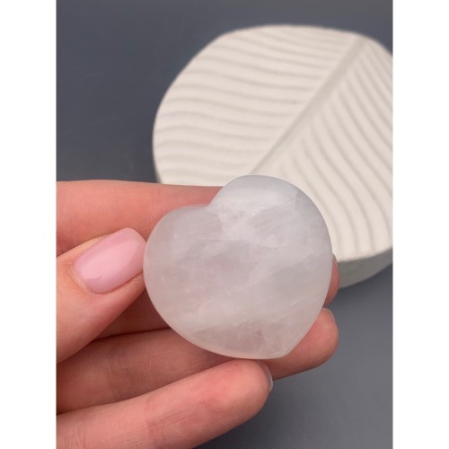 Сувенир, Горный хрусталь, Кварц, сердце, размер 40 мм, цена за 1 шт.