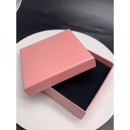 Подарочная коробочка, с ложементом, картонная, розовая, размер 90х90х30 мм арт. 18691