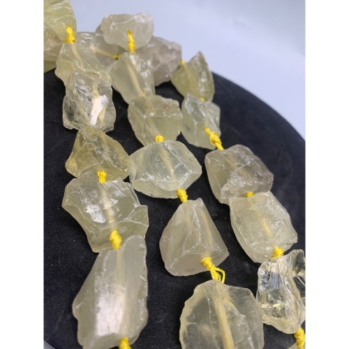 Каменные бусины, Лимонный кварц, не обработанный, фриформы, 20-28 мм, длина нити 19 см, 7-8 шт