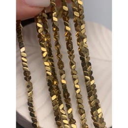 Каменные бусины, Гематит синтетический, пирамида, цвет золото, размер 3х3 мм, длина нити 38 см