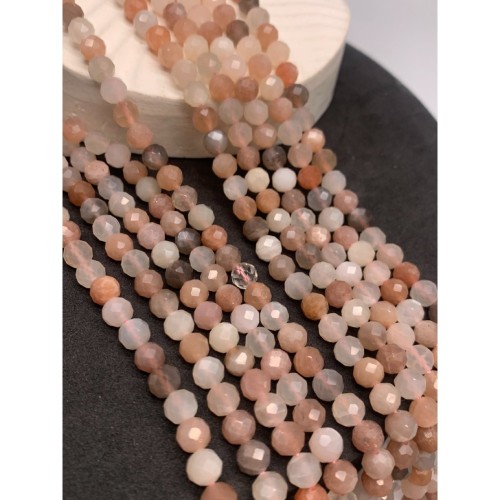 Каменные бусины, Лунный + Солнечный камень (олигоклаз), микс, шарик огранка, 4 мм, длина нити 38 см