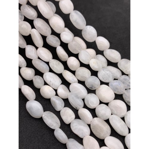 Каменные бусины, Лунный камень, фриформы, 10х8 мм, длина нити 38 см