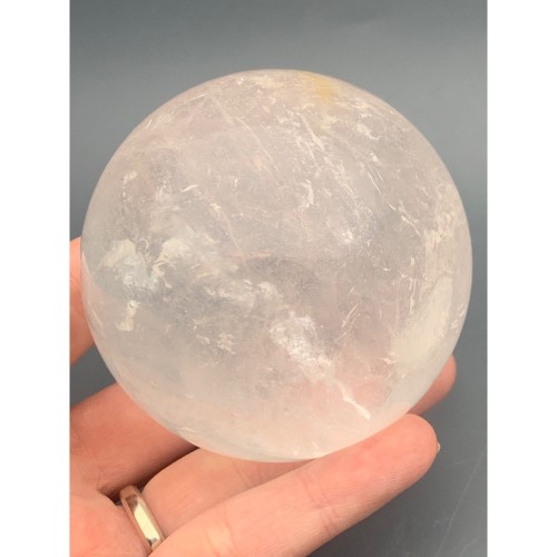 Сувенир, Горный хрусталь, Кварц, шар гладкий, размер 73 мм, цена за 1 шт.