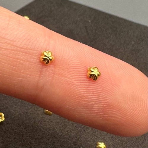 Шапочка, без отверстия, под вклейку, модель 925, покрытие позолота, размер 3 мм,цена за 10 шт.