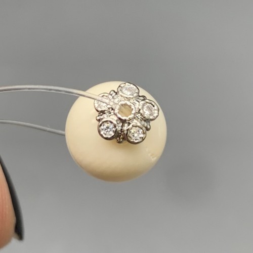 Шапочка для бусин, с фианитами, родий/латунь, цвет серебро, размер 5,6 мм, цена за 1 шт.