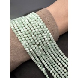 Каменные бусины, "Ангелит", зелёный, (волластонитовое стекло), искусственный материал,шарик гладкий, 4 мм, длина нити 38 см