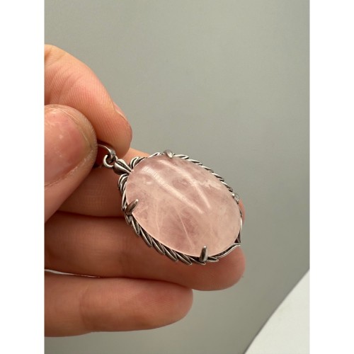 Подвеска, Розовый кварц, овальная, в оправе, размер 27х21х8 мм, цена за 1 шт.