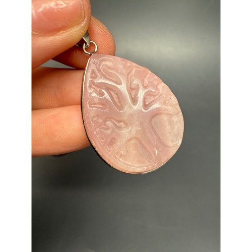 Подвеска, Розовый кварц, "Дерево жизни", резная, капля, в оправе, размер 33х25х7 мм, цена за 1 шт.