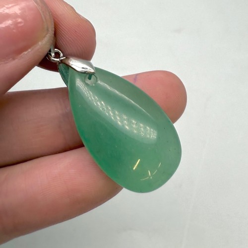 Подвеска, Авантюрин зеленый натуральный, Капля, размер 30х17х7 мм, цена за 1 шт.
