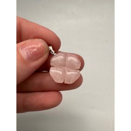 Подвеска, резная, Розовый кварц, Клевер четырехлистный, размер 19х6 мм, цена за 1 шт.