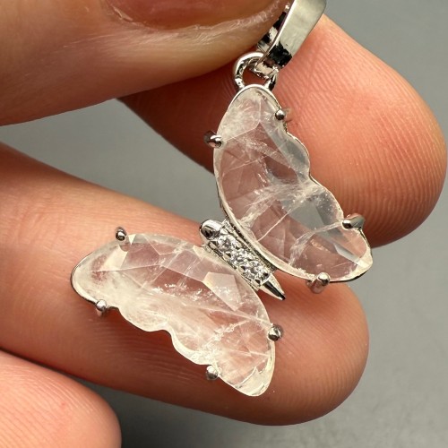 Подвеска, Горный хрусталь, Бабочка, в оправе, крепление-цвет серебро, размер 20х15х4 мм, цена за 1 шт.