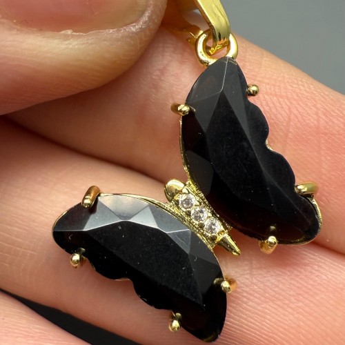 Подвеска, Агат черный, оникс, Бабочка, в оправе, крепление-цвет золото, размер 20х15х4 мм, цена за 1 шт.