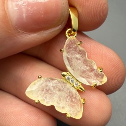 Подвеска, Горный хрусталь, Бабочка, в оправе, крепление-цвет золото, размер 20х15х4 мм, цена за 1 шт.